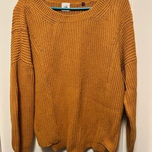 CAbi Style #3537 Step-Up Pullover Fall 18 Collection